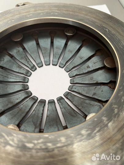 Корзина сцепления в сборе на opel astra h