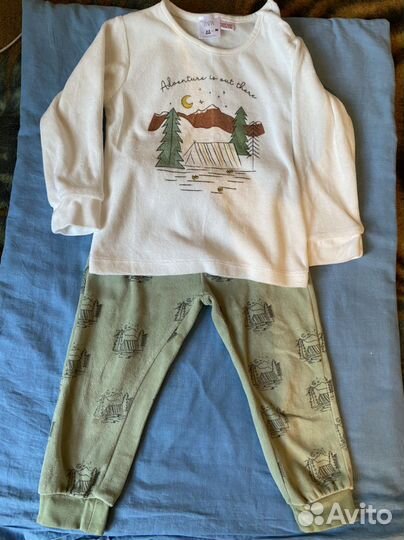Одежда для девочки 98см