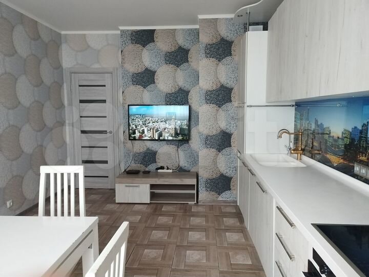 3-к. квартира, 90,6 м², 3/25 эт.