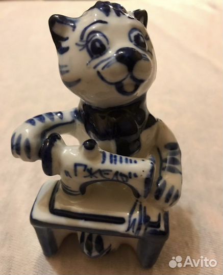 Кошка гжель