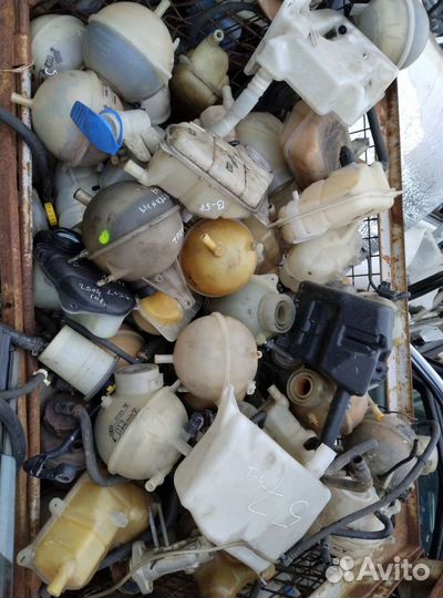 Расширительный бачок пассат б-5