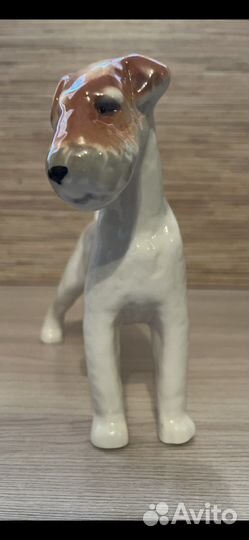 Фарфоровая статуэтка « Фокс-терьер» лфз СССР