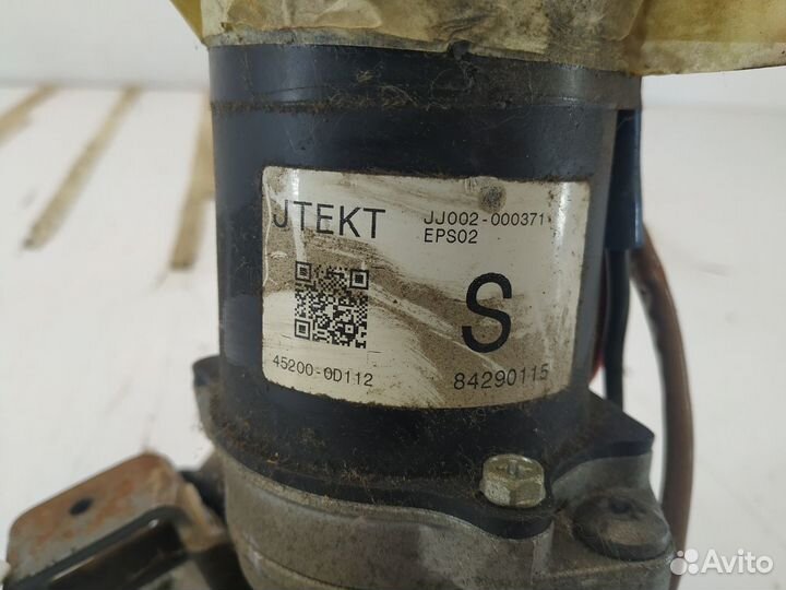 Toyota Yaris Усилитель руля с эур 45200 - 0D112