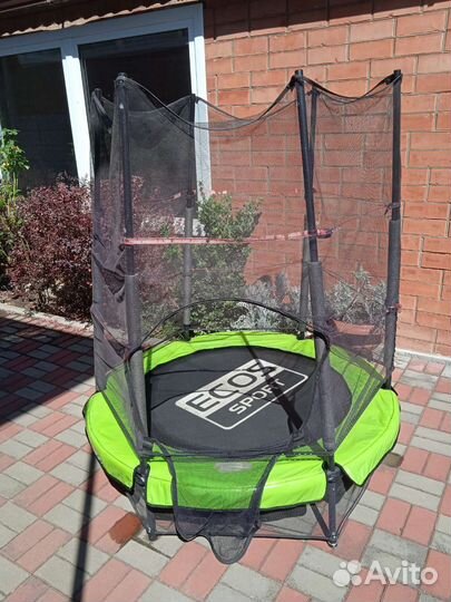 Детский батут с сеткой
