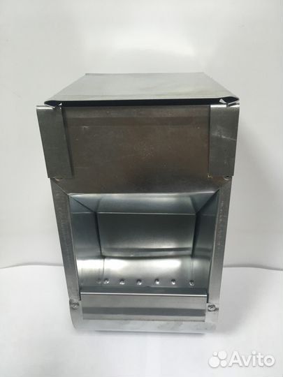 Кормушка бункерная