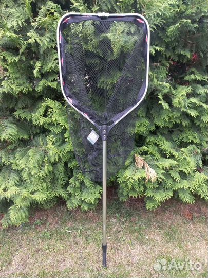 Подсаки рыболовные со складываемой головой