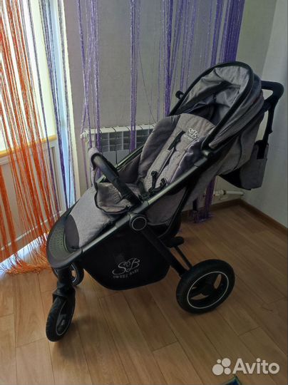 Прогулочная коляска