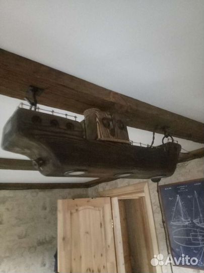 Деревянный светильник корабль