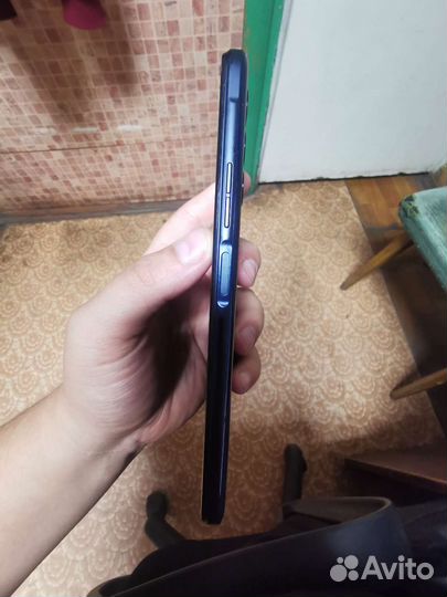 Телефон tecno pova 3
