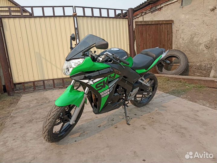 Мотоцикл racer skyway 300