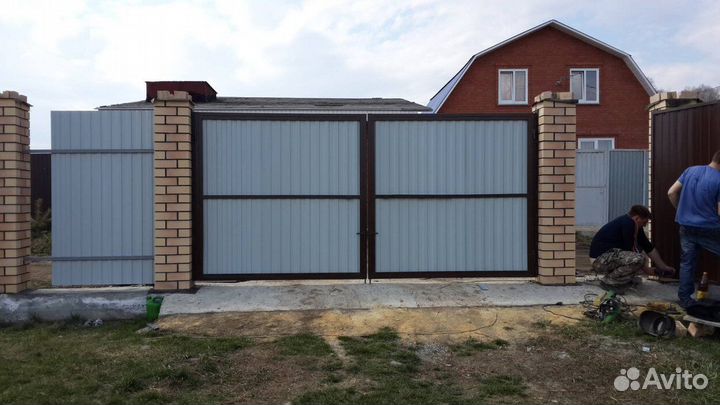 Забор из профнастила от изготовителя