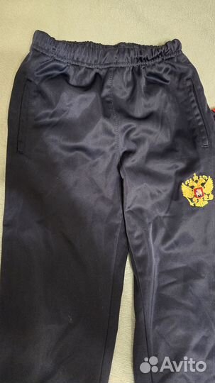 Спортивный костюм детский 122-128. Б/у (7лет)