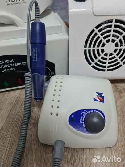Новый набор оборудования для мастера маникюра