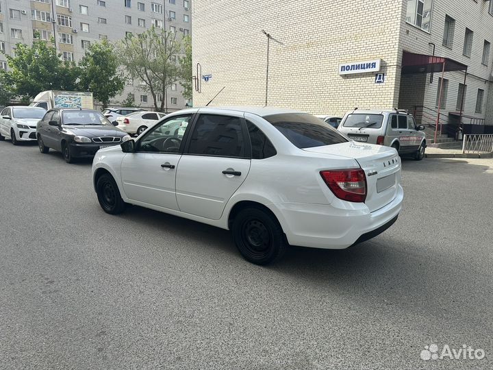 LADA Granta 1.6 МТ, 2019, 119 000 км