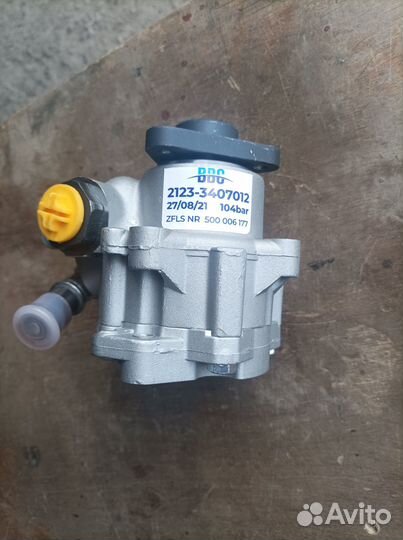 Продаю насос гидроусилителя, новый