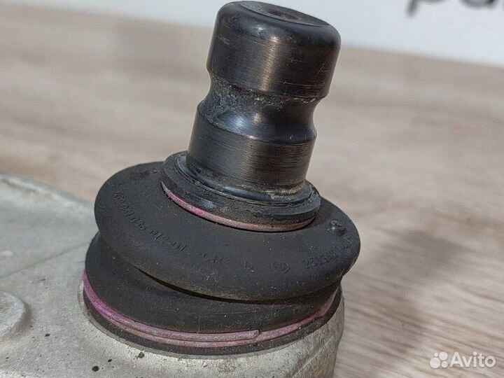 Рычаг подвески верхний передний Bmw 5 F10 N63B44