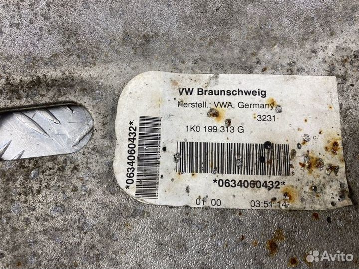 Подрамник Volkswagen Golf MK5 BVY 2007