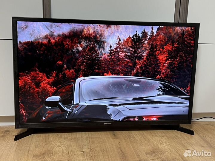 Телевизор Samsung 81cm