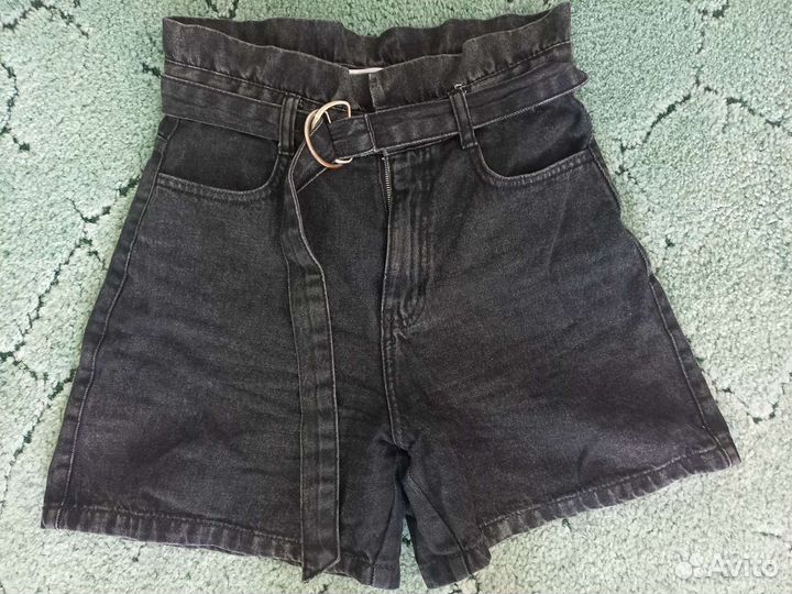 Джинсовые шорты