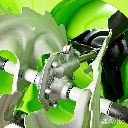 Снегоуборщик RedVerg RD-SB71/9E бензиновый