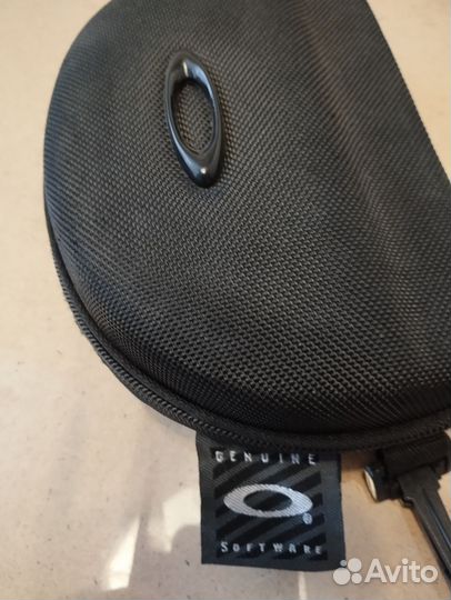 Солнечные очки мужские