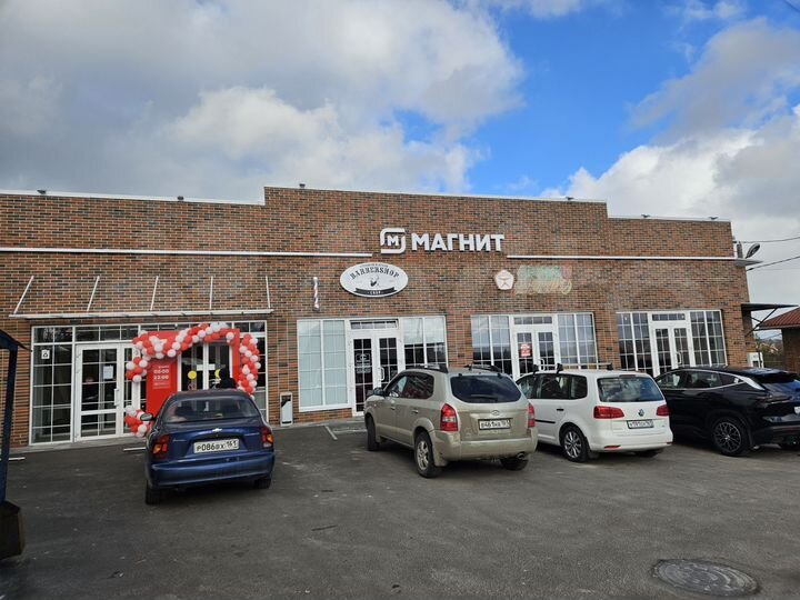 Торговая площадь, 60 м²