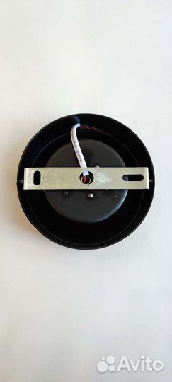 Светильник потолочный накладной