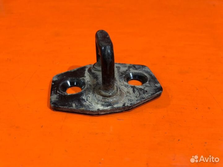 Петля замка багажника honda HR-V