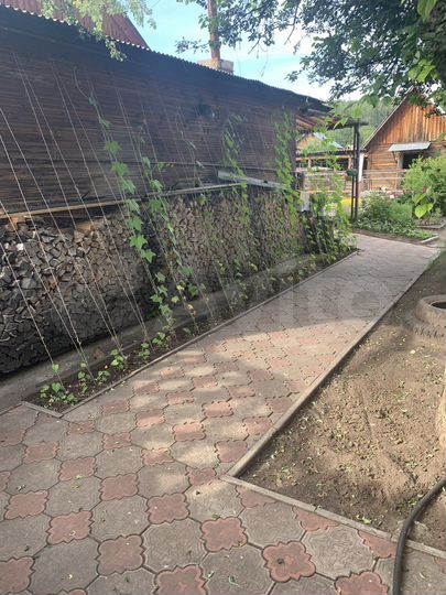 Дом 79,2 м² на участке 12 сот.