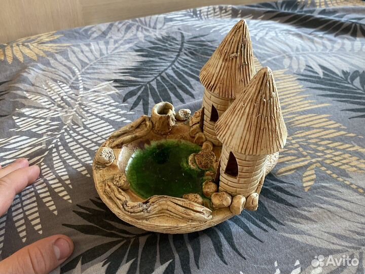 Замок для аквариума