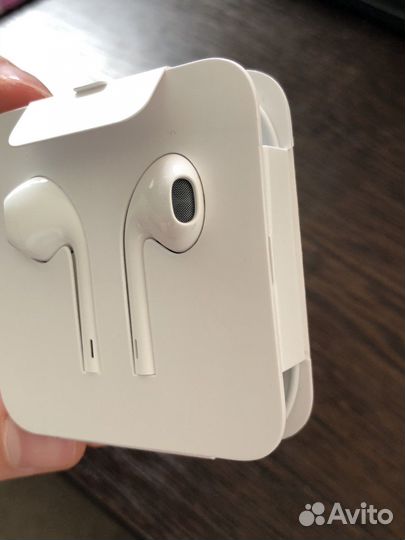 Наушники EarPods новые оригинал