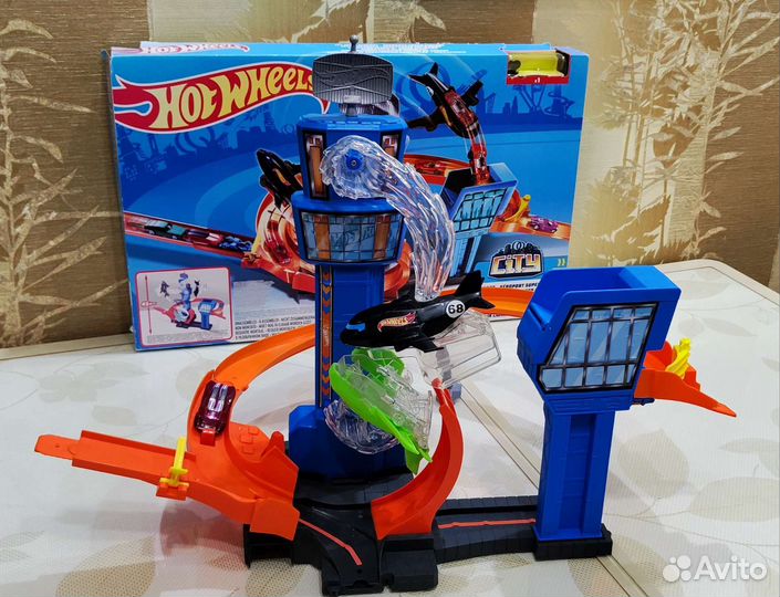 Игровой трек Hot Wheels