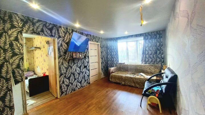 4-к. квартира, 61 м², 1/5 эт.