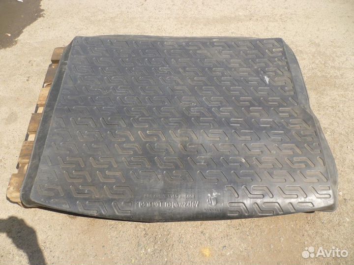 Фольксваген Туарег нф Коврик багажника