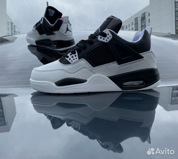 Кроссовки Nike air Jordan 4