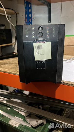 Ибп APC Smart-UPS 1000 surt1000XLI