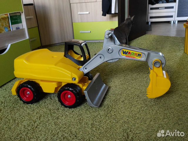 Детский трактор