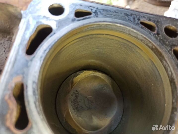 BGB Audi a4b7 блок цилиндров