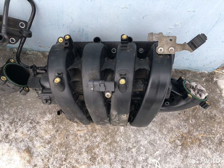 Впускной коллектор Опель