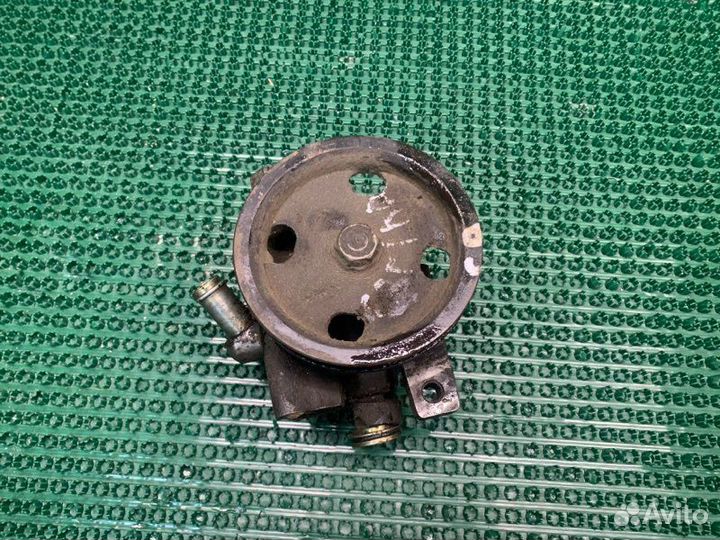 Насос гидроусилителя руля Toyota Carina ST170 4SFL