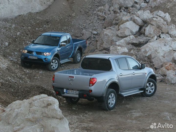 Запчасти на Mitsubishi L200 2007 года