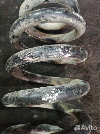 Пружина задняя Suzuki Grand Vitara TD54W 2.0 2007