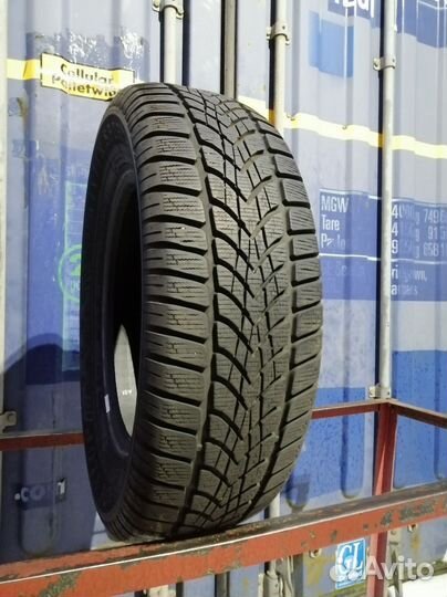 Dunlop SP Winter Sport 4D 215/65 R16 101T