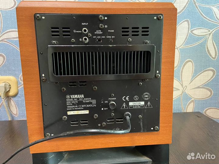 Сабвуфер активный yamaha YST-SW015