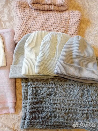 Шапки женские пакетом