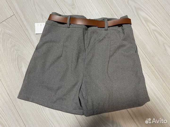 Шорты женские