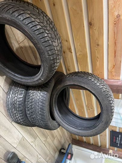 Goodyear UltraGrip Ice 235/45 R17
