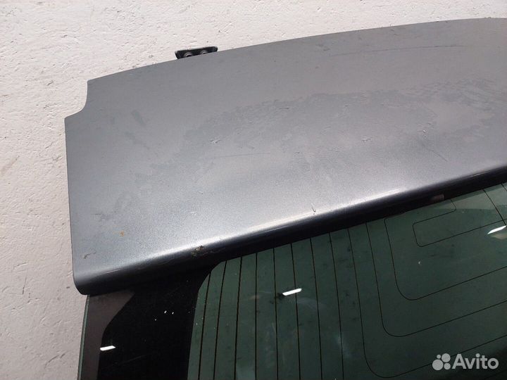 Крышка багажника Peugeot 407
