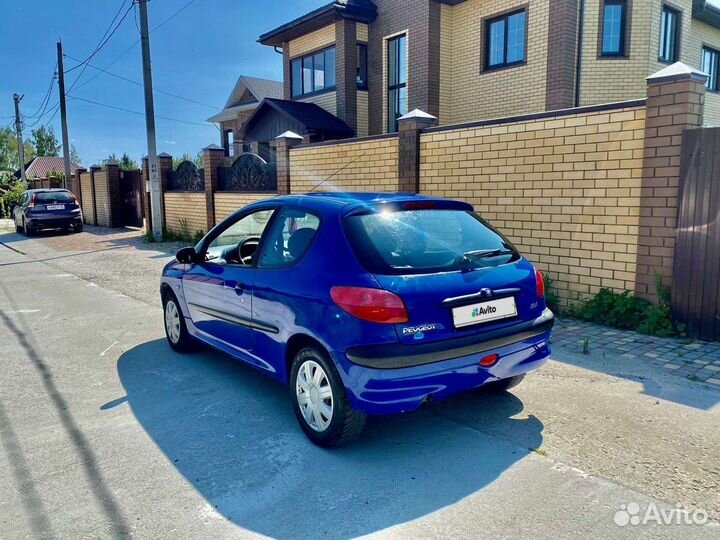 Peugeot 206 1.1 МТ, 2000, 167 000 км