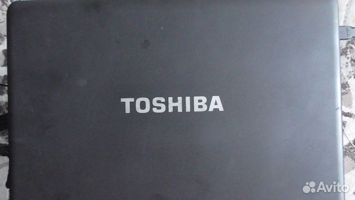 Ноутбук Toshiba